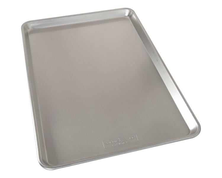 Baking & Cookie Sheets